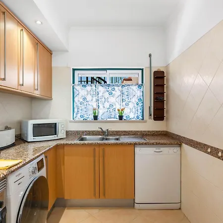 Apartment Paz E Vista Mar With Pool & Wifi Luz